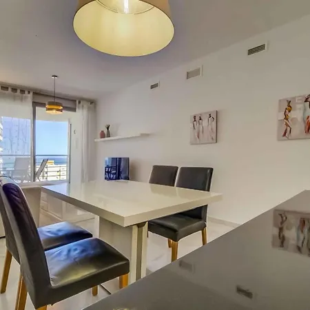 شقة View Challenge فوينخيرولا