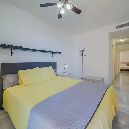 View Challenge Apartment *