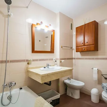 View Challenge Apartment *